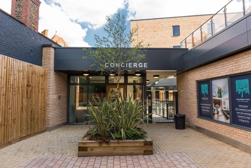 Appartamento Luxurious & Modern Townhouse In Hammersmith Londra Esterno foto